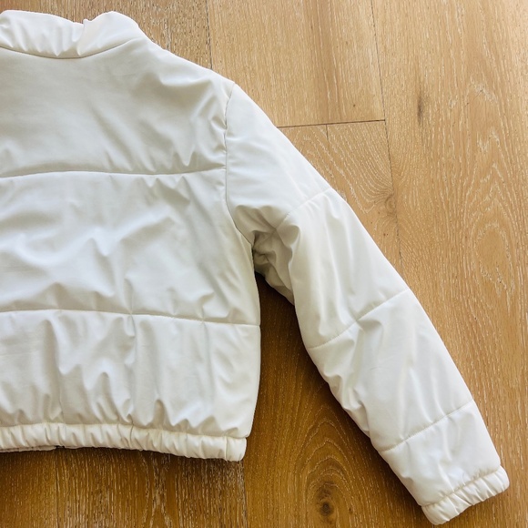 Wild Fable White Puffer Jacket Size Large - Picture 8 of 11